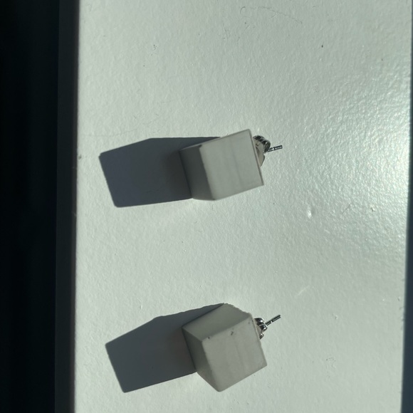 Urban Olive Design Concrete Cube Earrings - Picture 8 of 8